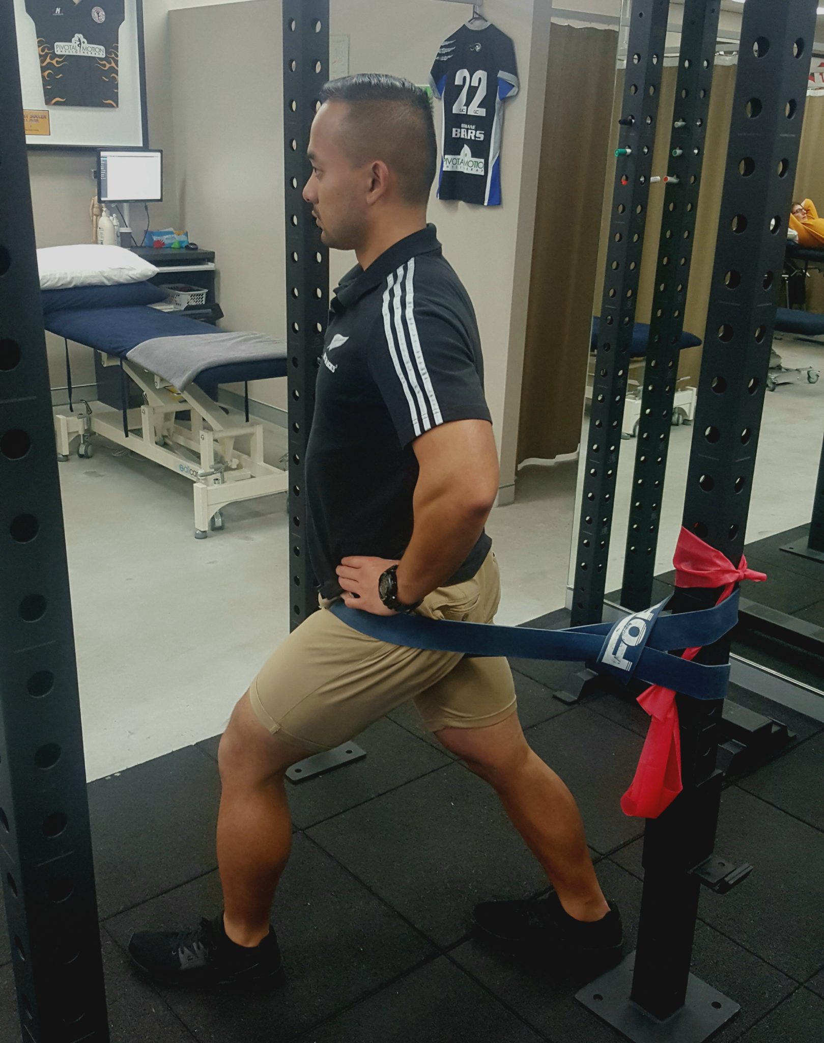 power band hip exercise