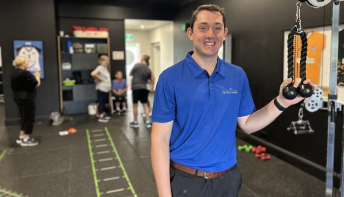 brisbane-exercise-physiologist-01a A member of our team | Featured image for the Brisbane Exercise Physiologist landing page by Pivotal Motion Physiotherapy.